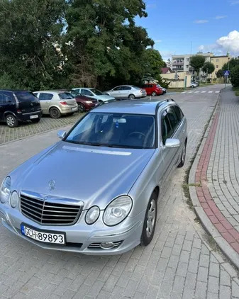 pomorskie Mercedes-Benz Klasa E cena 22000 przebieg: 300711, rok produkcji 2008 z Człuchów